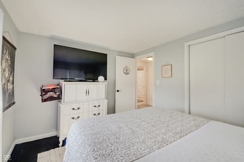 Photo of 1334 Demaree Road, Greenwood, IN