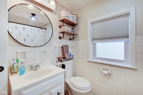 Photo of 1334 Demaree Road, Greenwood, IN
