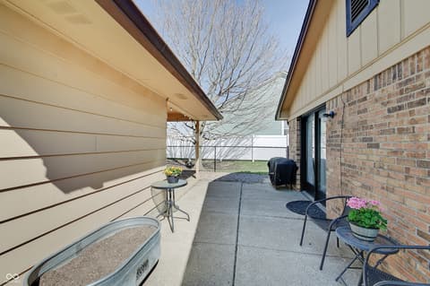 Photo of 1334 Demaree Road, Greenwood, IN
