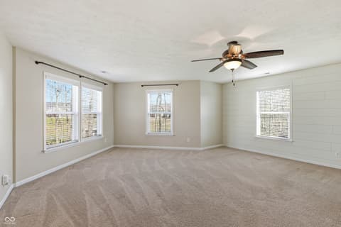 Photo of 875 Harvest Ridge Drive, Avon, IN