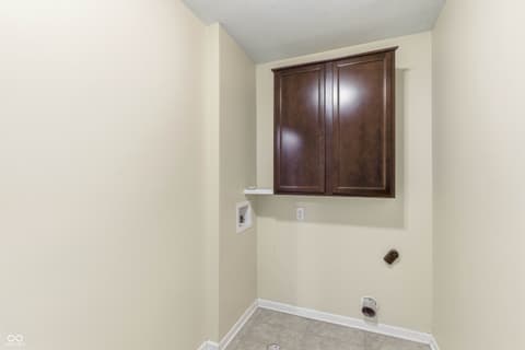 Photo of 875 Harvest Ridge Drive, Avon, IN