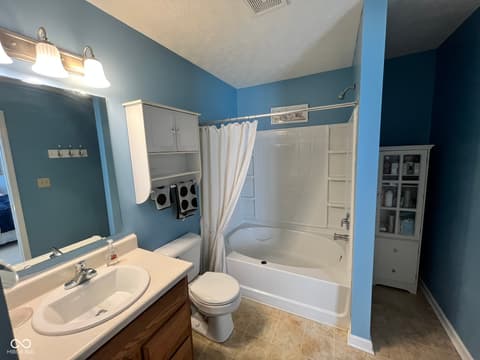 Photo of 11257 Black Gold Drive, Noblesville, IN