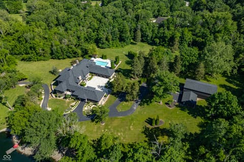 Photo of 4023 Cedar Hills North Drive, Greenwood, IN