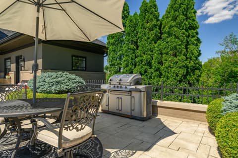 Photo of 4023 Cedar Hills North Drive, Greenwood, IN