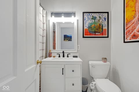 Photo of 1002 N New Jersey Street, Indianapolis, IN