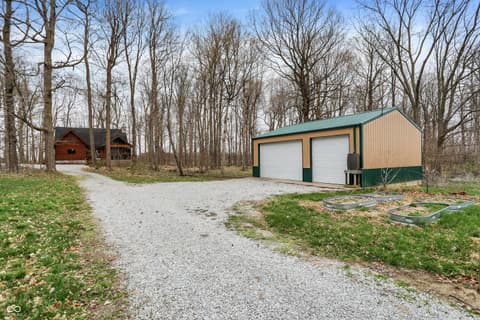 Photo of 1947 W 1100 N, Knightstown, IN