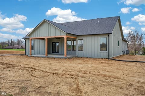 Photo of 9036 E Gayle Drive, Morgantown, IN