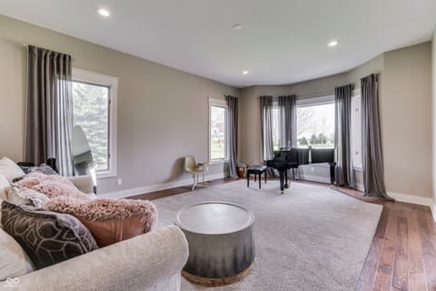 Photo of 5363 E 700 N, Franklin, IN