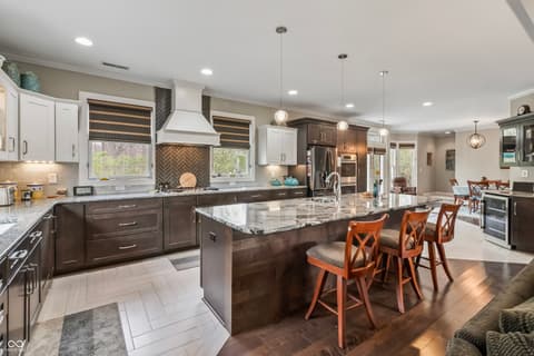 Photo of 8928 Carriage Lane, Indianapolis, IN