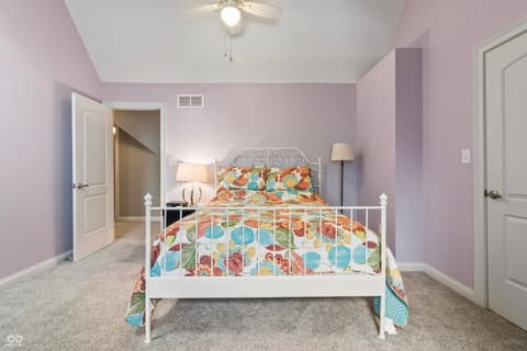 Photo of 8928 Carriage Lane, Indianapolis, IN