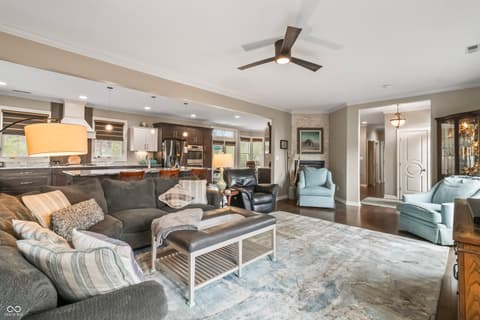 Photo of 8928 Carriage Lane, Indianapolis, IN