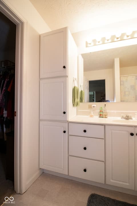 Bathroom at 400 Winding Brook Drive, Centerville, IN