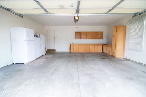 Garage at 400 Winding Brook Drive, Centerville, IN