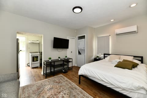Bedroom at 142 S 5th Avenue, Beech Grove, IN