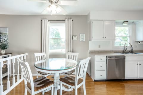 Photo of 55 Waterford Court, Zionsville, IN