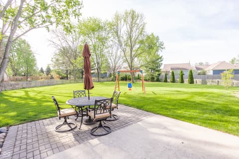 Photo of 55 Waterford Court, Zionsville, IN