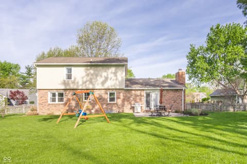 Photo of 55 Waterford Court, Zionsville, IN