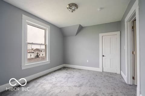 Den — 119 S 18th Street, New Castle, IN