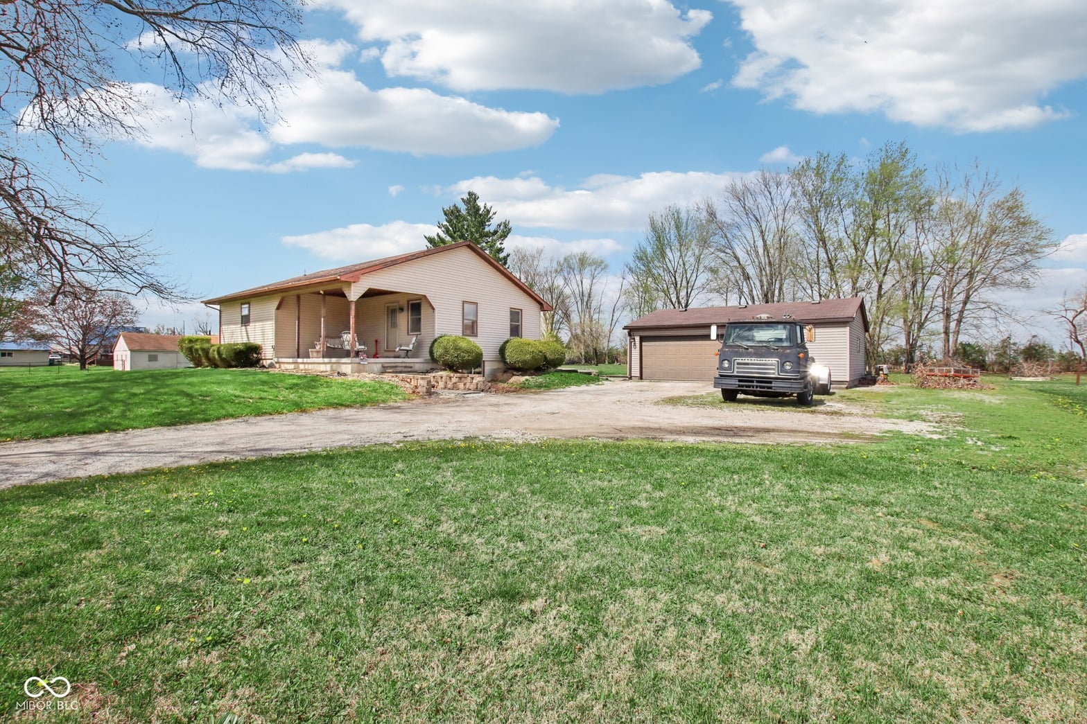 Photo of 1466 E Vandalia Road, Flat Rock, IN