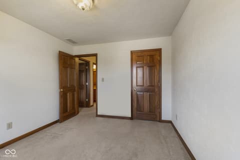 Photo of 8017 Raindance Trail, Indianapolis, IN