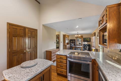 Photo of 8017 Raindance Trail, Indianapolis, IN