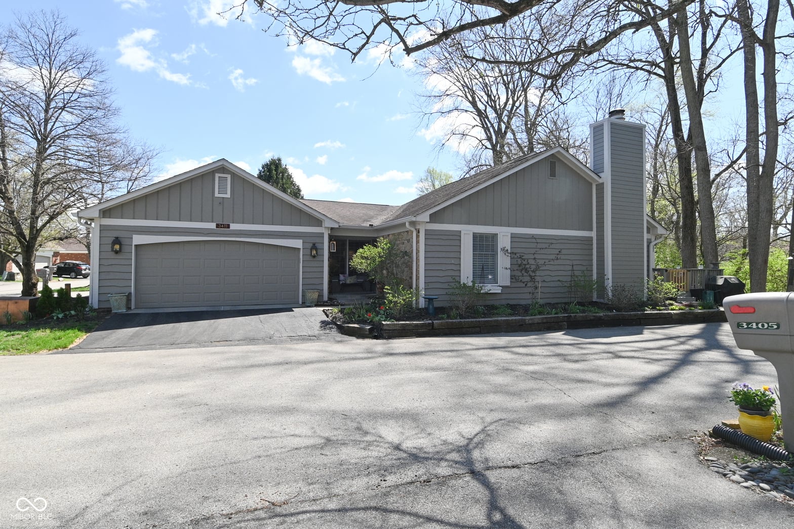 Photo of 3411 Admiralty Lane, Indianapolis, IN