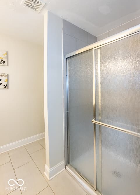 Photo of 1231 S Meridian Street, Indianapolis, IN