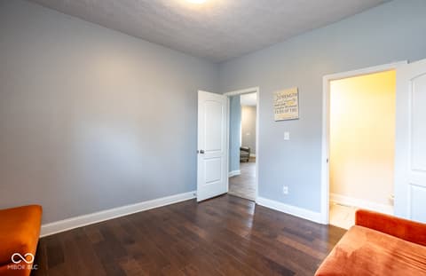 Photo of 1231 S Meridian Street, Indianapolis, IN