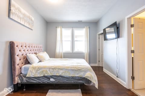 Photo of 1231 S Meridian Street, Indianapolis, IN