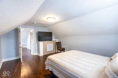 Photo of 1231 S Meridian Street, Indianapolis, IN