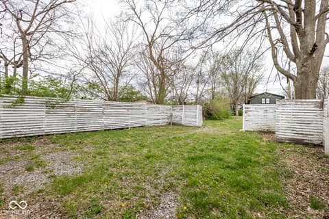 Photo of 1231 S Meridian Street, Indianapolis, IN