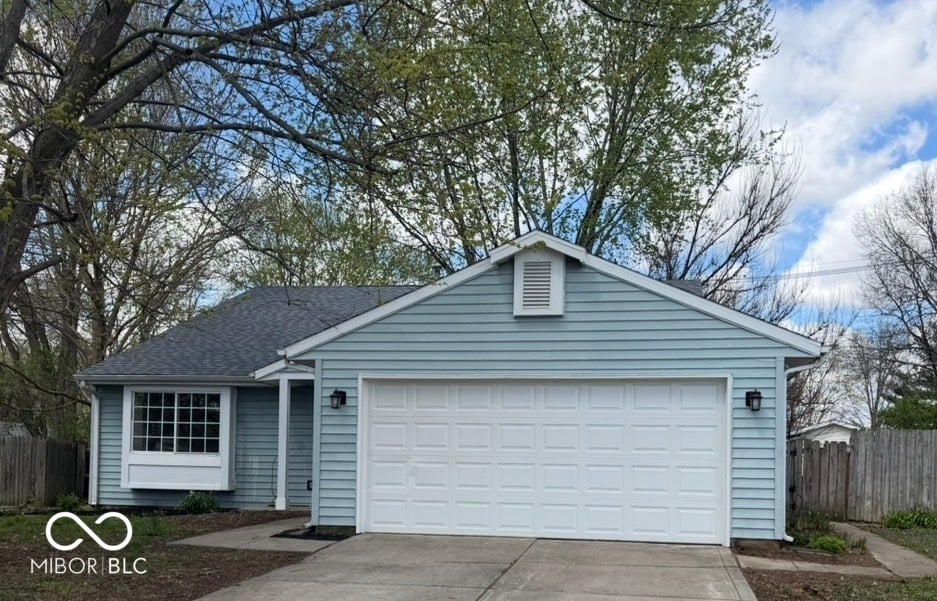 Front exterior at 1510 Citation Circle N, Lebanon, IN
