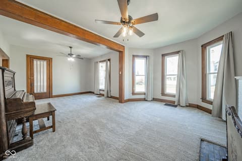 Living room at 149 N Dalton Avenue, Albany, IN