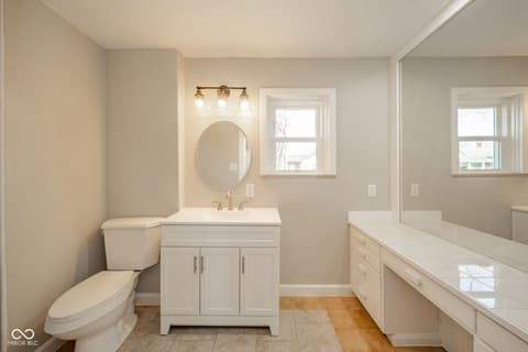 Bathroom at 149 N Dalton Avenue, Albany, IN