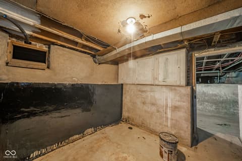 Basement at 149 N Dalton Avenue, Albany, IN