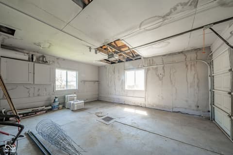 Garage at 149 N Dalton Avenue, Albany, IN