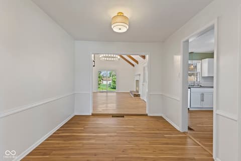 Dining room at 1718 Tulip Drive, Indianapolis, IN