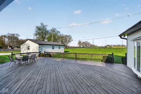 Outdoor living area at 1919 Elizaville Road, Lebanon, IN