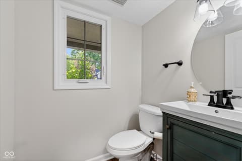 Photo of 7684 Willow Ridge Road, Fishers, IN