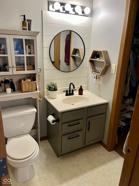 Primary bathroom at 8727 N 30th Street, Terre Haute, IN