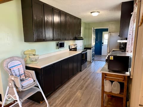 Photo of 48 W Greencastle Road, Mooresville, IN