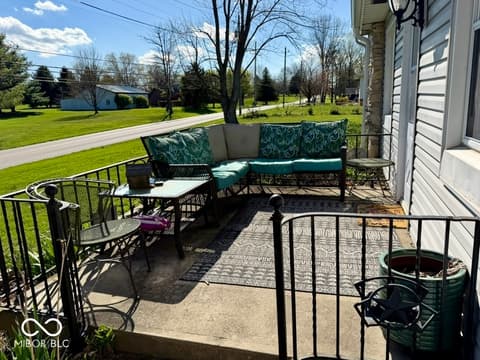 Photo of 48 W Greencastle Road, Mooresville, IN