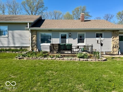 Photo of 48 W Greencastle Road, Mooresville, IN