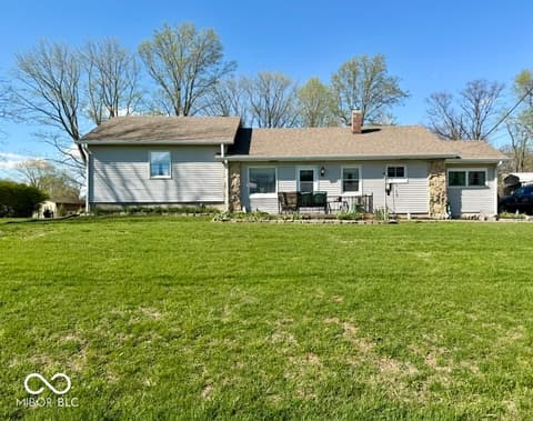 Photo of 48 W Greencastle Road, Mooresville, IN