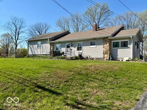 Photo of 48 W Greencastle Road, Mooresville, IN