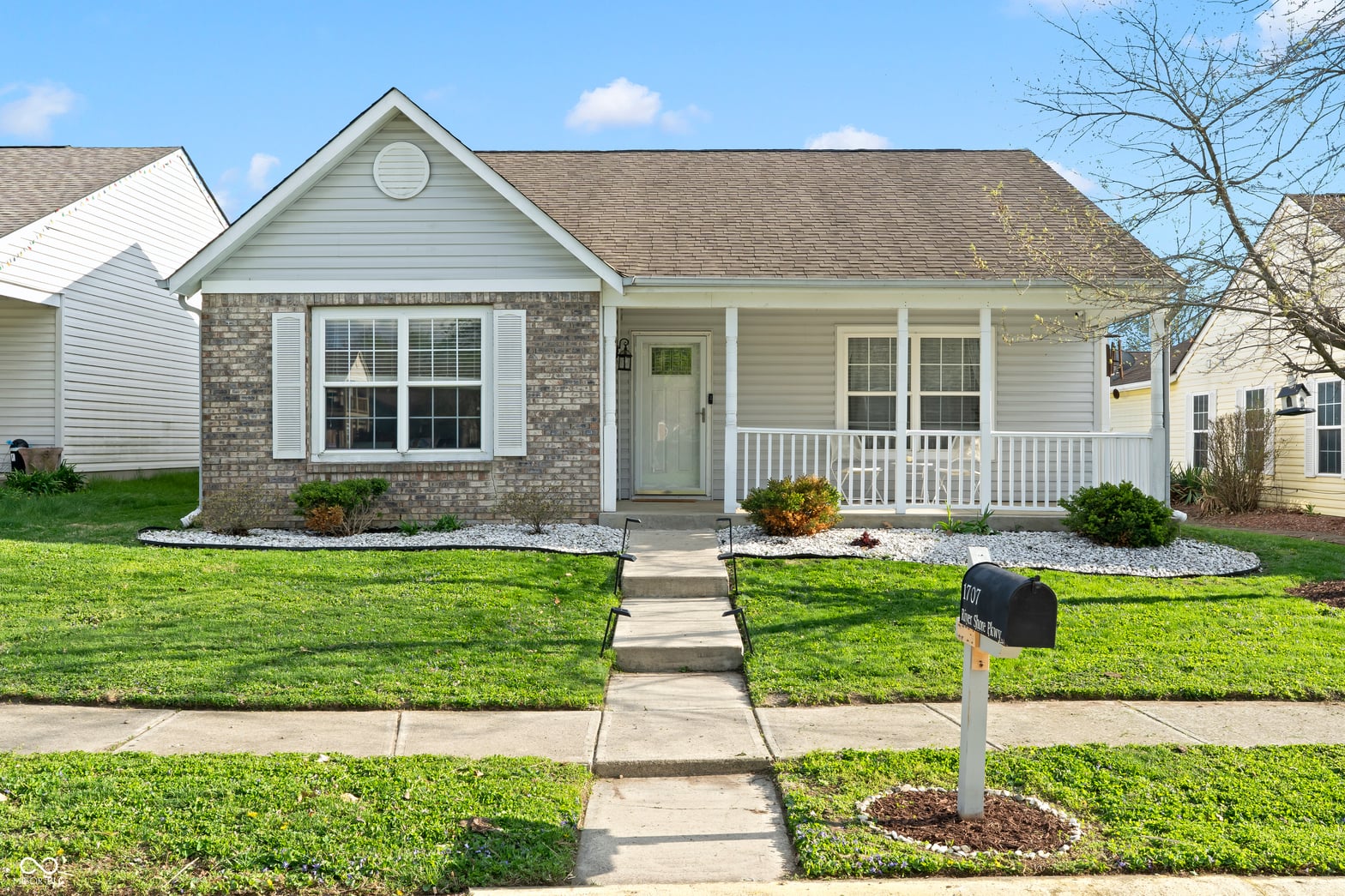 Photo of 1707 River Shore Parkway, Indianapolis, IN