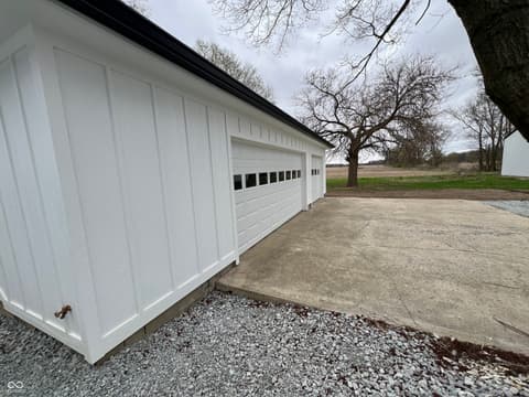 Garage at 4653 E Us Highway 36, Markleville, IN