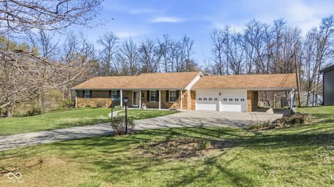 Front exterior at 494 E Keller Hill Road, Mooresville, IN