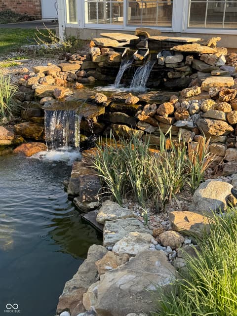 Photo of 494 E Keller Hill Road, Mooresville, IN