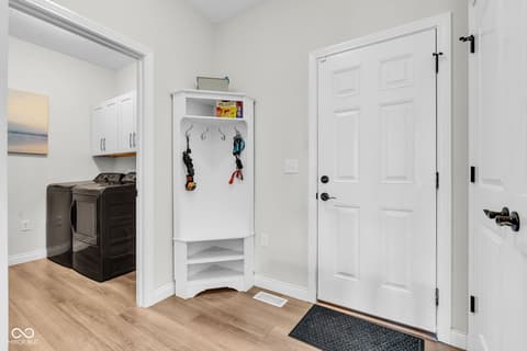 Photo of 2570 Coneflower Court, Columbus, IN